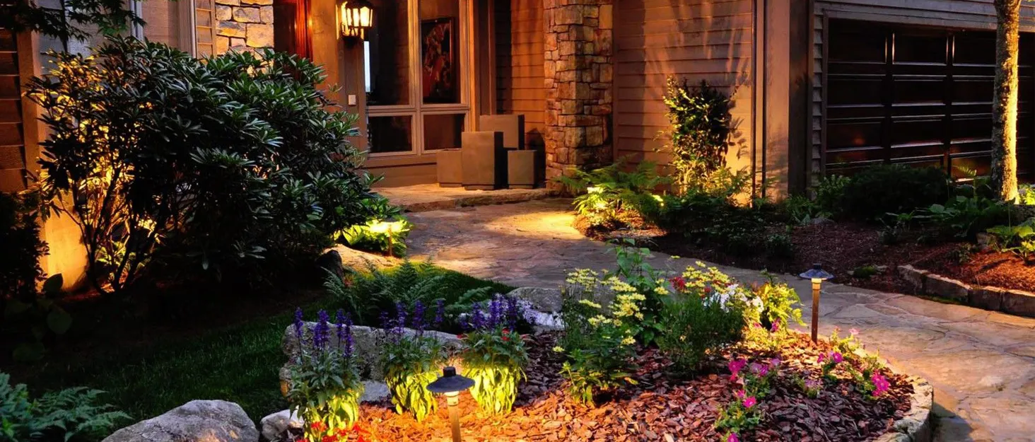 چراغ ‌های حیاطی مقاوم